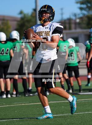 Thousand Oaks vs Newbury Park