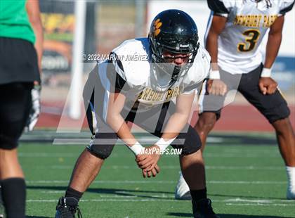 Thumbnail 3 in Thousand Oaks vs Newbury Park photogallery.