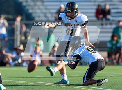 Thumbnail 2 in Thousand Oaks vs Newbury Park photogallery.