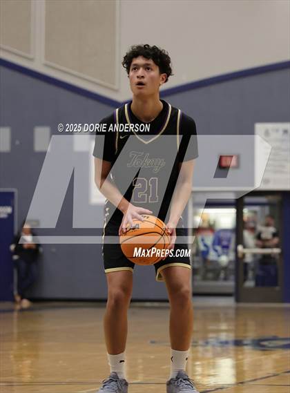 Thumbnail 1 in Tokay @ Vista del Lago photogallery.
