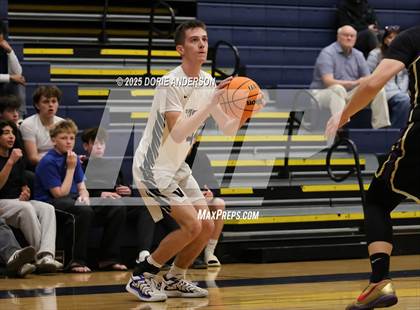 Thumbnail 1 in Tokay @ Vista del Lago photogallery.