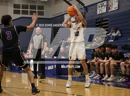 Thumbnail 1 in Tokay @ Vista del Lago photogallery.