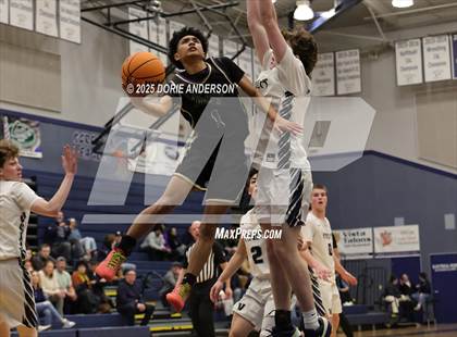 Thumbnail 1 in Tokay @ Vista del Lago photogallery.