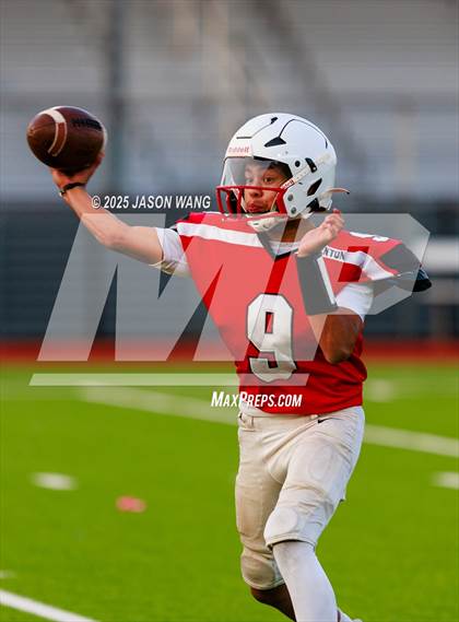 Thumbnail 3 in JV: West Seattle @ Renton photogallery.