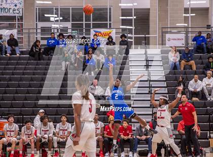 Thumbnail 3 in Crockett vs Hitchcock (UIL 3A DI Bi-District Playoff ) photogallery.