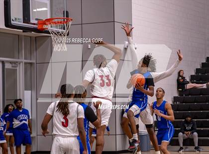 Thumbnail 1 in Crockett vs Hitchcock (UIL 3A DI Bi-District Playoff ) photogallery.