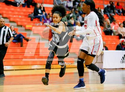 Thumbnail 3 in Princess Anne vs Cosby (StatVa Girls Basketball Classic) photogallery.