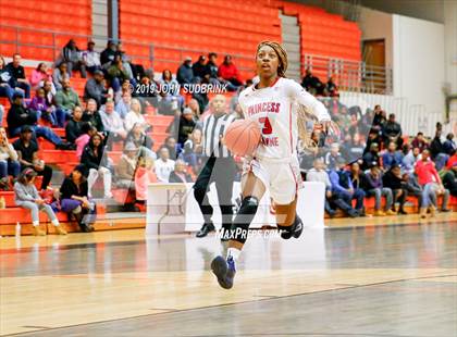 Thumbnail 1 in Princess Anne vs Cosby (StatVa Girls Basketball Classic) photogallery.