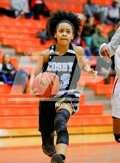 Thumbnail 2 in Princess Anne vs Cosby (StatVa Girls Basketball Classic) photogallery.