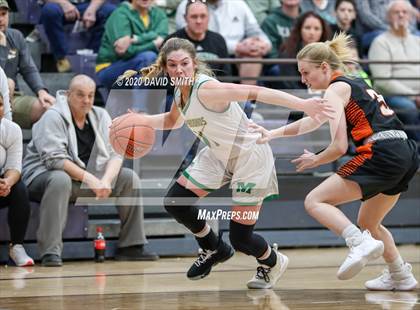 Thumbnail 2 in Macon vs. Maryville (MSHSAA Class 3 Quarterfinal) photogallery.