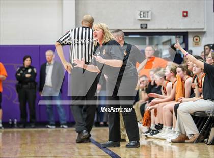 Thumbnail 3 in Macon vs. Maryville (MSHSAA Class 3 Quarterfinal) photogallery.