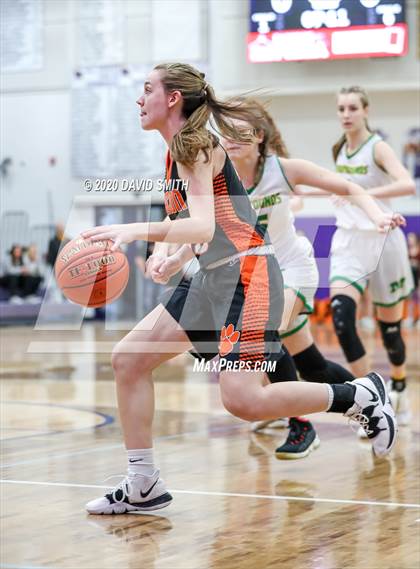 Thumbnail 2 in Macon vs. Maryville (MSHSAA Class 3 Quarterfinal) photogallery.