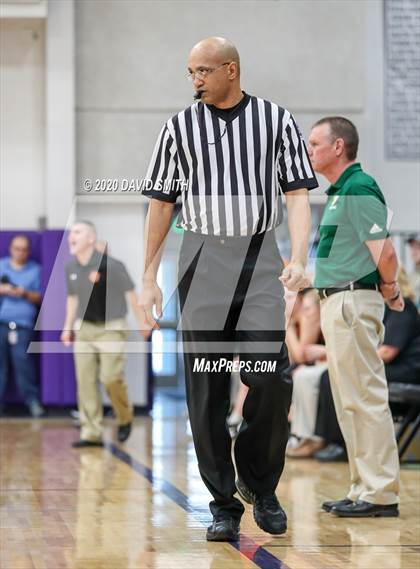 Thumbnail 1 in Macon vs. Maryville (MSHSAA Class 3 Quarterfinal) photogallery.