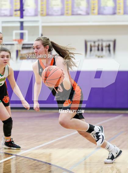 Thumbnail 1 in Macon vs. Maryville (MSHSAA Class 3 Quarterfinal) photogallery.