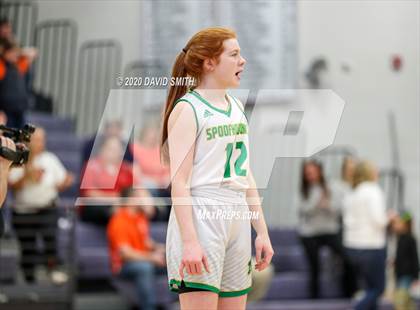 Thumbnail 1 in Macon vs. Maryville (MSHSAA Class 3 Quarterfinal) photogallery.