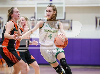 Thumbnail 3 in Macon vs. Maryville (MSHSAA Class 3 Quarterfinal) photogallery.