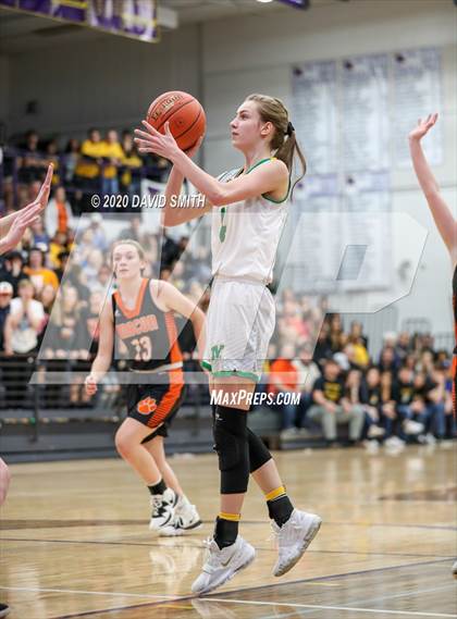 Thumbnail 1 in Macon vs. Maryville (MSHSAA Class 3 Quarterfinal) photogallery.