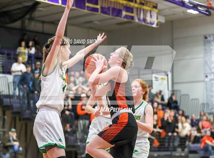 Thumbnail 2 in Macon vs. Maryville (MSHSAA Class 3 Quarterfinal) photogallery.