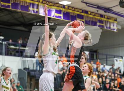 Thumbnail 1 in Macon vs. Maryville (MSHSAA Class 3 Quarterfinal) photogallery.