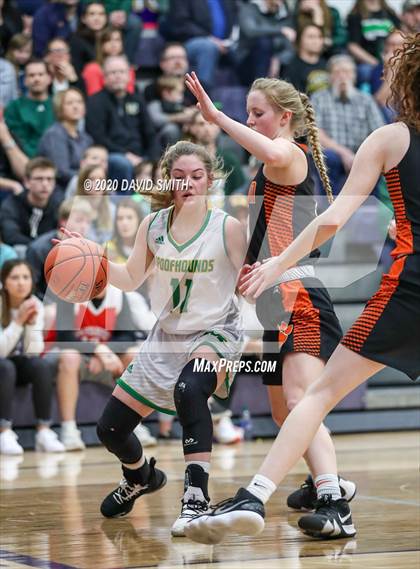 Thumbnail 1 in Macon vs. Maryville (MSHSAA Class 3 Quarterfinal) photogallery.