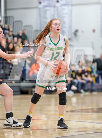 Thumbnail 1 in Macon vs. Maryville (MSHSAA Class 3 Quarterfinal) photogallery.