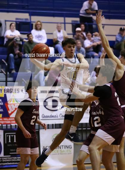 Thumbnail 2 in Perrin-Whitt vs. Saint Jo (UIL Basketball 1A D1 Region 3 Bi-District) photogallery.