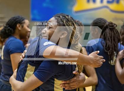 Thumbnail 3 in Baldwin vs. Aquinas Institute (NYSPHSAA Class AA State Final) photogallery.