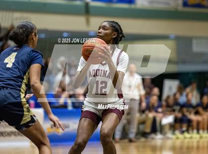 Thumbnail 2 in Baldwin vs. Aquinas Institute (NYSPHSAA Class AA State Final) photogallery.