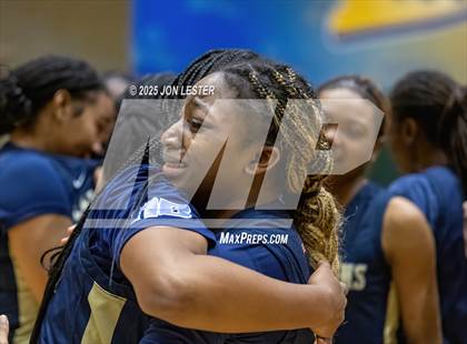 Thumbnail 1 in Baldwin vs. Aquinas Institute (NYSPHSAA Class AA State Final) photogallery.