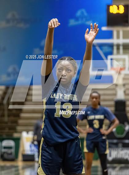 Thumbnail 3 in Baldwin vs. Aquinas Institute (NYSPHSAA Class AA State Final) photogallery.