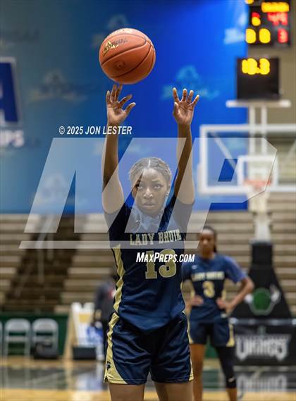Thumbnail 2 in Baldwin vs. Aquinas Institute (NYSPHSAA Class AA State Final) photogallery.