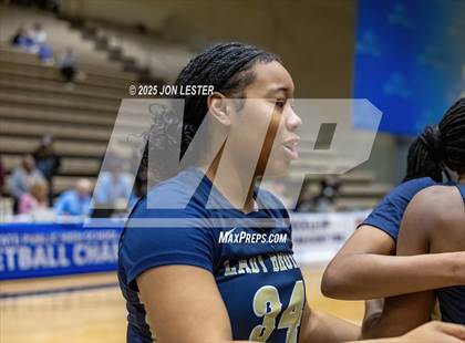 Thumbnail 3 in Baldwin vs. Aquinas Institute (NYSPHSAA Class AA State Final) photogallery.