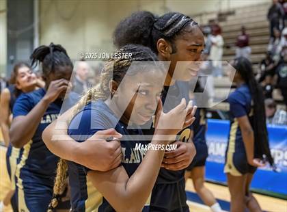 Thumbnail 1 in Baldwin vs. Aquinas Institute (NYSPHSAA Class AA State Final) photogallery.