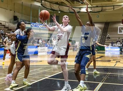 Thumbnail 3 in Baldwin vs. Aquinas Institute (NYSPHSAA Class AA State Final) photogallery.