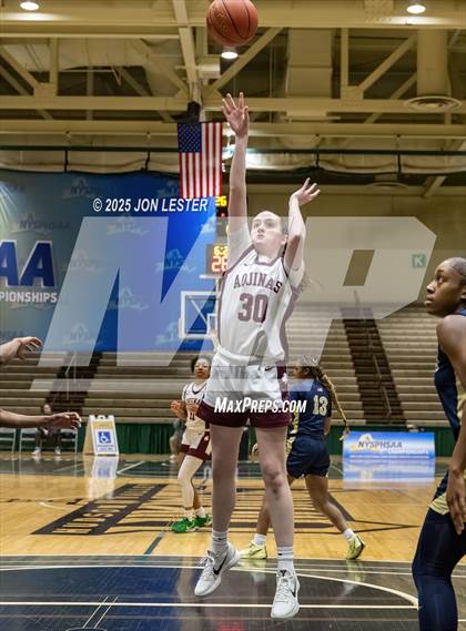 Thumbnail 2 in Baldwin vs. Aquinas Institute (NYSPHSAA Class AA State Final) photogallery.