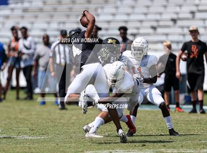 Thumbnail 1 in Mansfield vs. Bowie (Cotton Bowl Prep Showcase) photogallery.