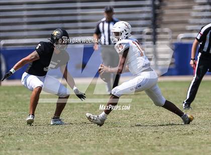 Thumbnail 1 in Mansfield vs. Bowie (Cotton Bowl Prep Showcase) photogallery.