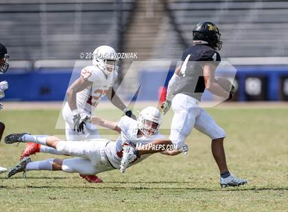 Thumbnail 3 in Mansfield vs. Bowie (Cotton Bowl Prep Showcase) photogallery.