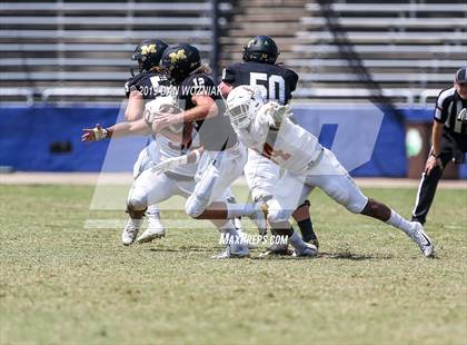 Thumbnail 2 in Mansfield vs. Bowie (Cotton Bowl Prep Showcase) photogallery.