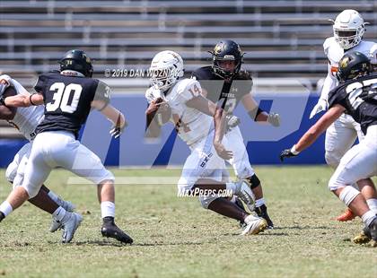 Thumbnail 1 in Mansfield vs. Bowie (Cotton Bowl Prep Showcase) photogallery.