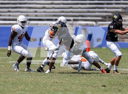 Thumbnail 3 in Mansfield vs. Bowie (Cotton Bowl Prep Showcase) photogallery.
