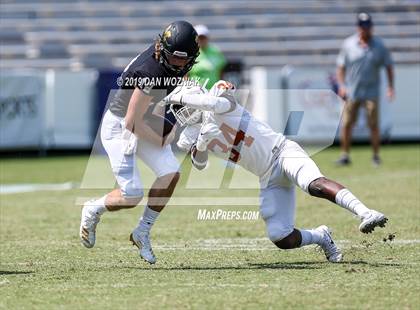 Thumbnail 2 in Mansfield vs. Bowie (Cotton Bowl Prep Showcase) photogallery.