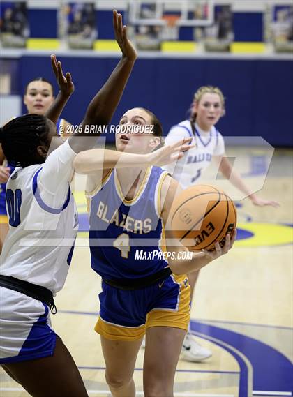 Thumbnail 1 in Valley View vs. Bald Knob (Wynne Classic) photogallery.