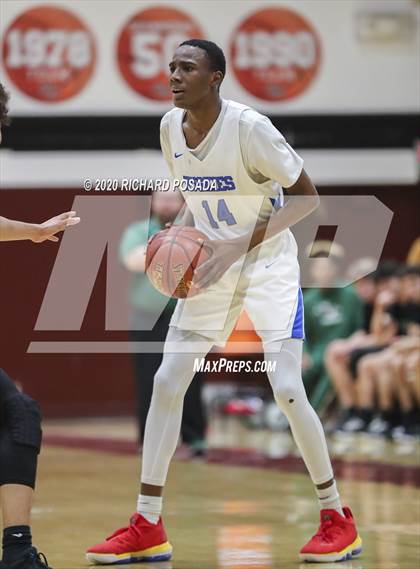 Thumbnail 1 in El Diamante vs. Hanford West (Poly Wilhelmsen Tournament) photogallery.