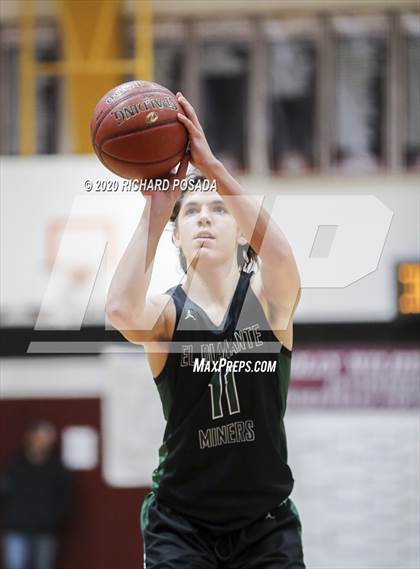 Thumbnail 2 in El Diamante vs. Hanford West (Poly Wilhelmsen Tournament) photogallery.