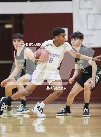 Thumbnail 1 in El Diamante vs. Hanford West (Poly Wilhelmsen Tournament) photogallery.