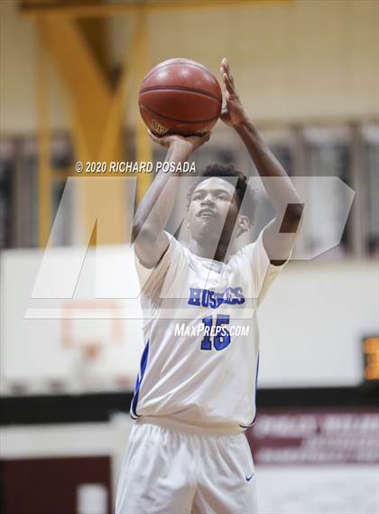 Thumbnail 2 in El Diamante vs. Hanford West (Poly Wilhelmsen Tournament) photogallery.