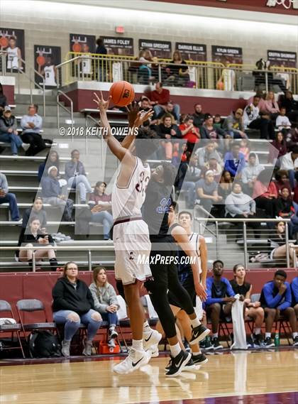 Thumbnail 2 in Byron Nelson @ Lewisville photogallery.