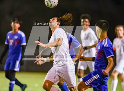 Thumbnail 3 in Grand Oaks vs Oak Ridge photogallery.
