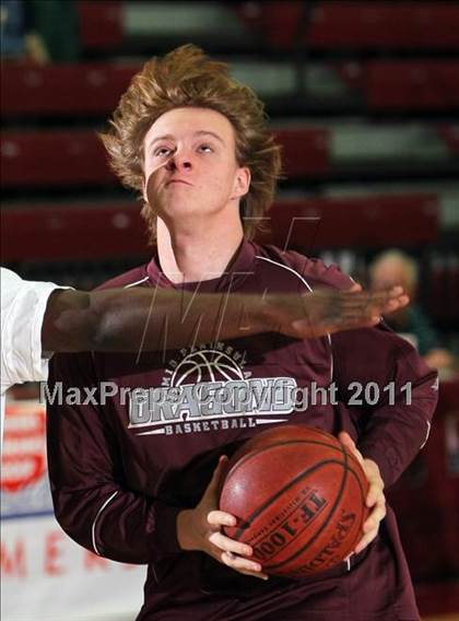 Thumbnail 1 in Mid-Peninsula vs. Pinewood (CIF CCS D5 Final) photogallery.